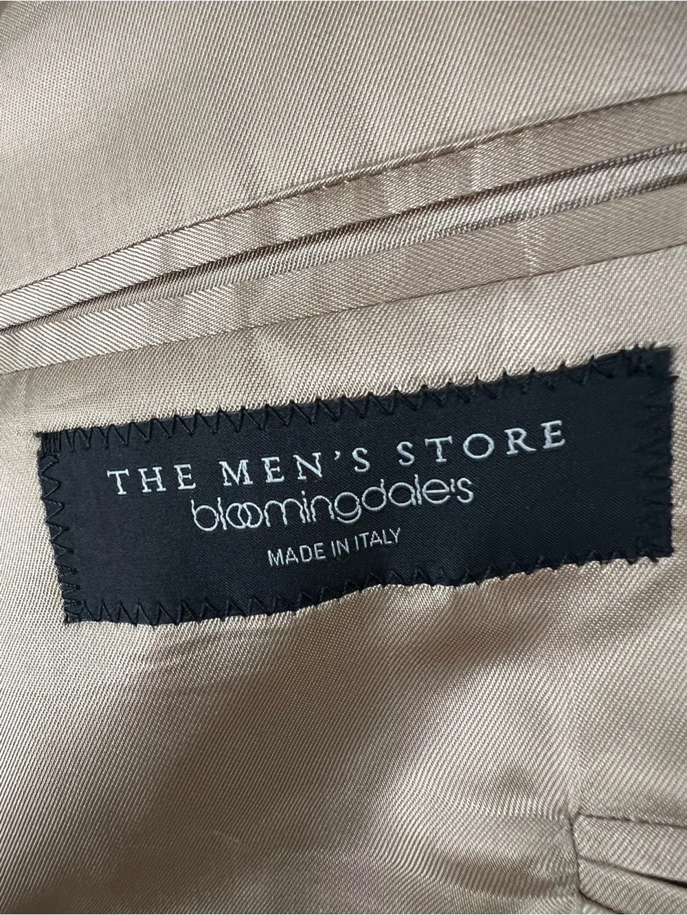 Bloomingdale's Italian Reda Super 130, Sport Coat , Beige with Blue Windowp